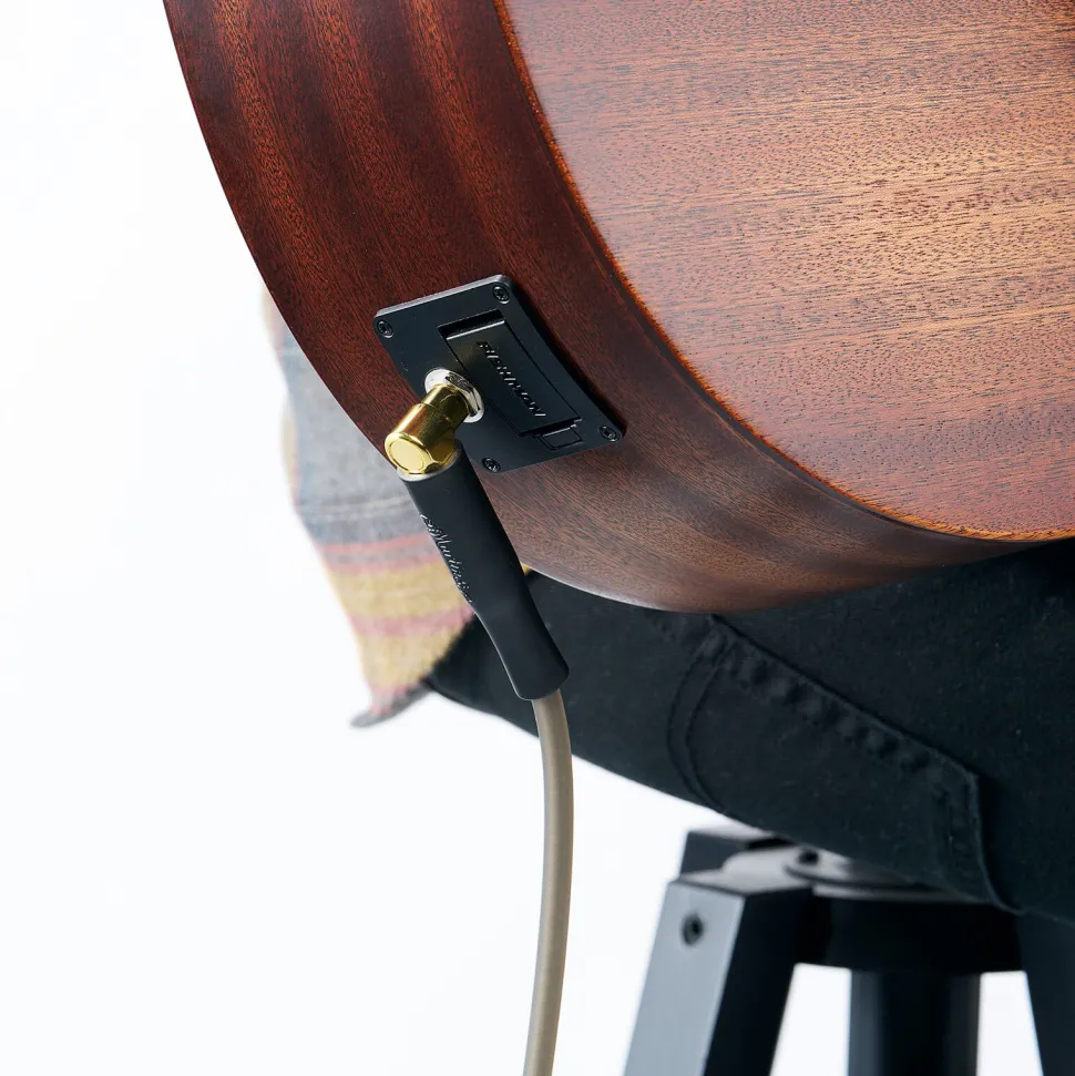 LUXE BY MARTIN® Cable