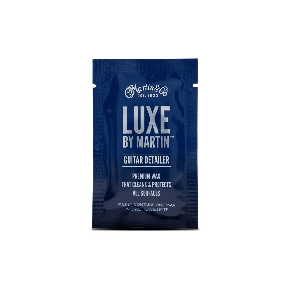 LUXE BY MARTIN® Guitar Detailer